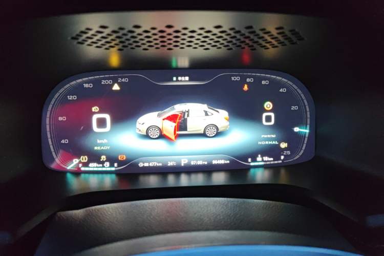 Used Roewe i6 New Energy 2017 45T Hybrid Connect & Smart Enjoyment Edition Instrument Cluster