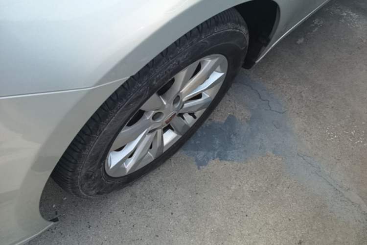 Used Roewe i6 New Energy 2017 45T Hybrid Connect & Smart Enjoyment Edition Left Front Wheel Hub