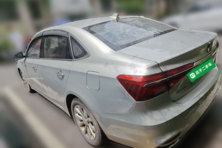 Used Roewe i6 New Energy 2017 45T Hybrid Connect & Smart Enjoyment Edition Rear Left 45 Deg