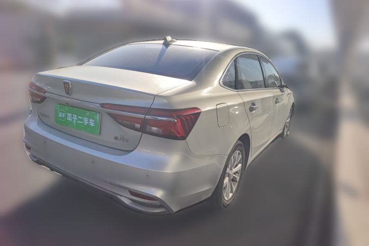 Used Roewe i6 New Energy 2017 45T Hybrid Connect & Smart Enjoyment Edition Rear Right 45 Deg