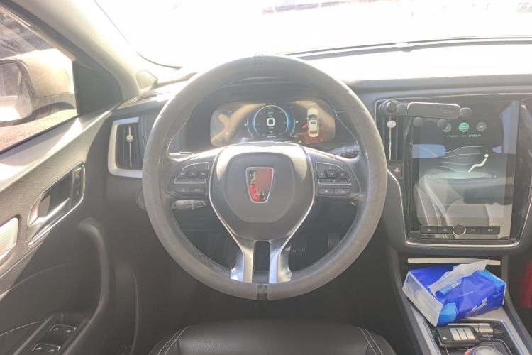 Used Roewe i6 New Energy 2017 45T Hybrid Connect & Smart Enjoyment Edition Steering Wheel