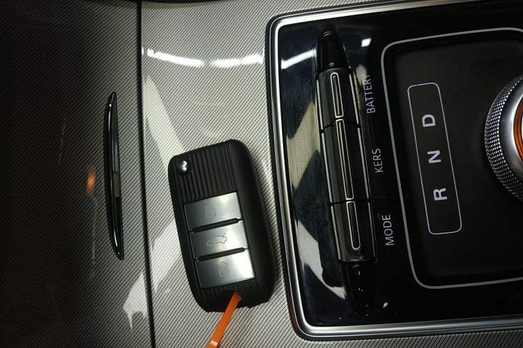 Used Roewe i6 New Energy 2017 45T Hybrid Connect & Smart Enjoyment Edition Vehicle Key