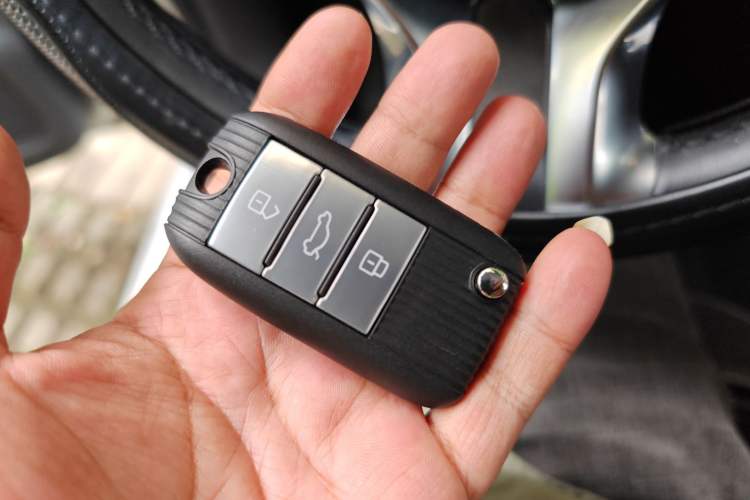 Used Roewe i6 New Energy 2017 45T Hybrid Connect & Smart Enjoyment Edition Vehicle Key