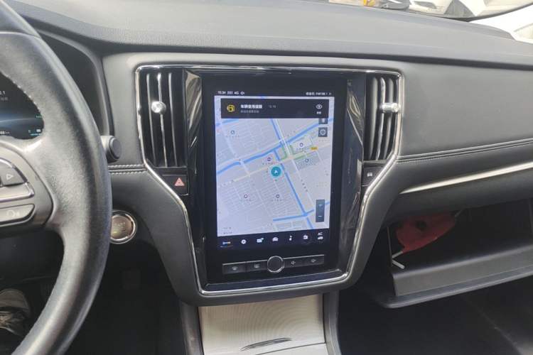 Used Roewe i6 New Energy 2017 45T Hybrid Connect & Smart Enjoyment Edition Audio And AC Panel