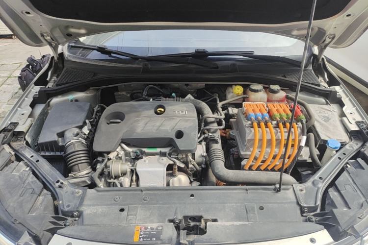Used Roewe i6 New Energy 2017 45T Hybrid Connect & Smart Enjoyment Edition Engine Bay