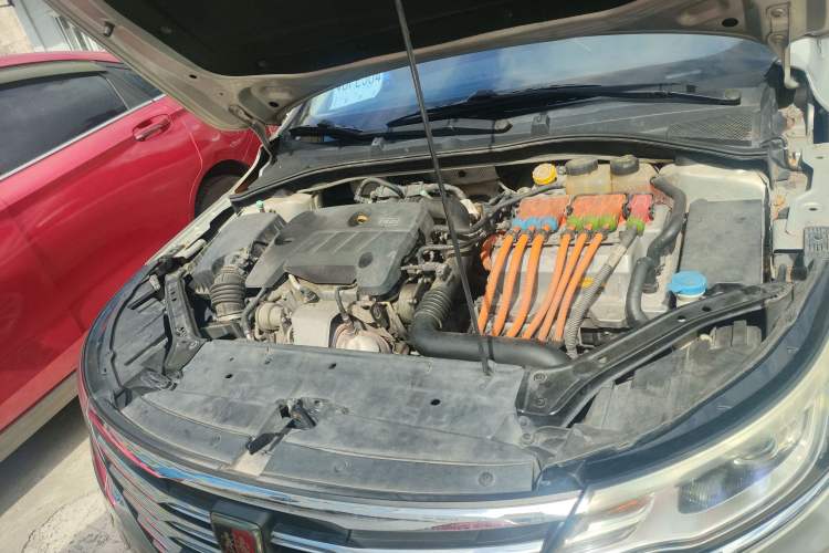 Used Roewe i6 New Energy 2017 45T Hybrid Connect & Smart Enjoyment Edition Engine Bay