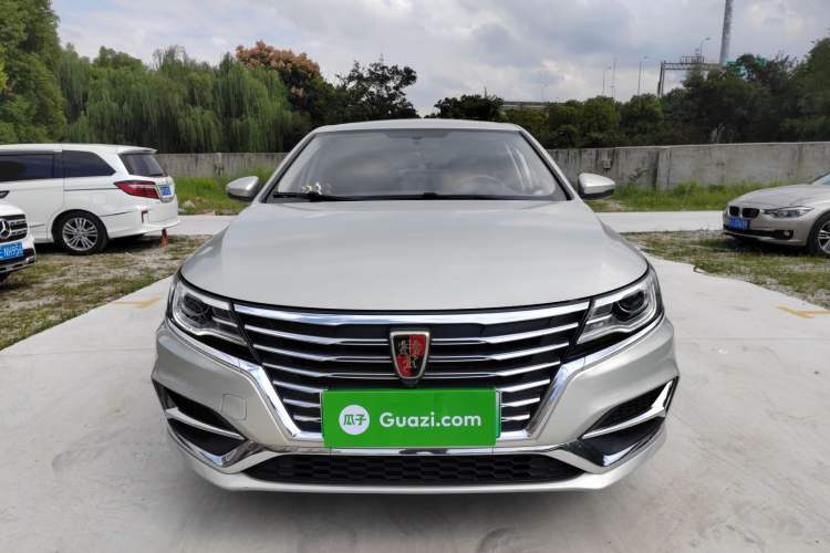 Used Roewe i6 New Energy 2017 45T Hybrid Connect & Smart Enjoyment Edition Front