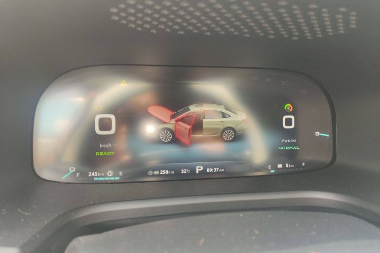 Used Roewe i6 New Energy 2017 45T Hybrid Connect & Smart Enjoyment Edition Instrument Cluster