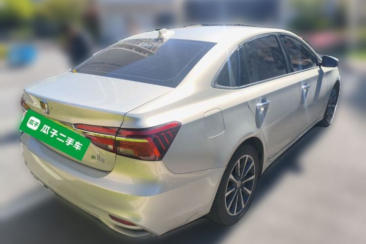 Used Roewe i6 New Energy 2017 45T Hybrid Connective Smart Luxury Edition Rear Right 45 Deg