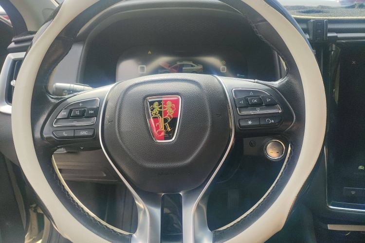 Used Roewe i6 New Energy 2017 45T Hybrid Connect & Smart Enjoyment Edition Steering Wheel