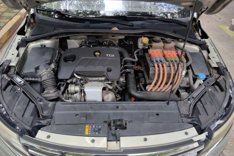 Used Roewe i6 New Energy 2017 45T Hybrid Connect & Smart Enjoyment Edition Engine Bay