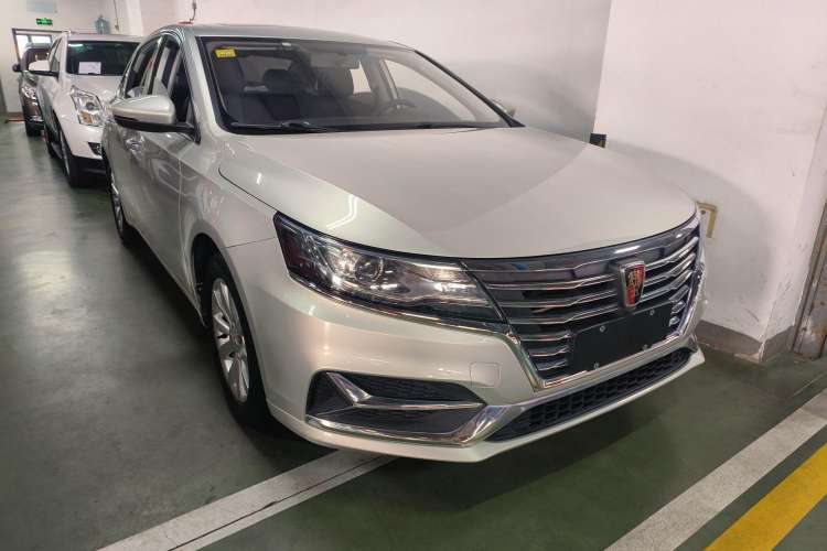 Used Roewe i6 New Energy 2017 45T Hybrid Connect & Smart Enjoyment Edition Exterior 2