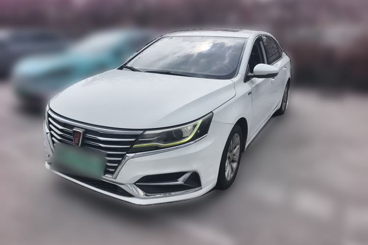 Used Roewe i6 New Energy 2017 45T Hybrid Connect & Smart Enjoyment Edition Front Left 45 Deg