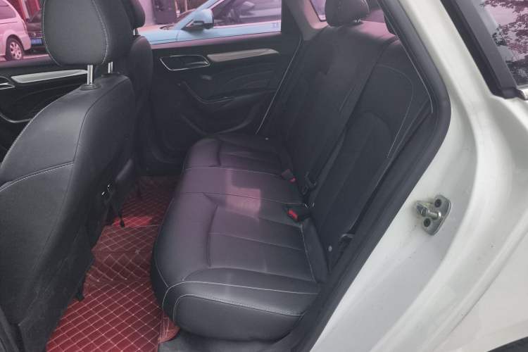 Used Roewe i6 New Energy 2017 45T Hybrid Connect & Smart Enjoyment Edition Left Rear Seat