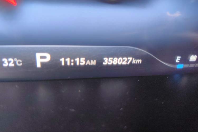 Used Roewe i6 New Energy 2017 45T Hybrid Connect & Smart Enjoyment Edition Odometer Close Up
