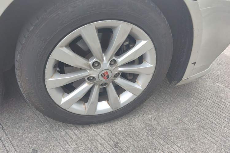 Used Roewe i6 New Energy 2017 45T Hybrid Connect & Smart Enjoyment Edition Right Front Wheel Hub