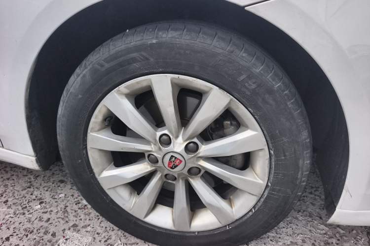 Used Roewe i6 New Energy 2017 45T Hybrid Connect & Smart Enjoyment Edition Right Front Wheel Hub