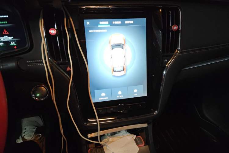 Used Roewe i6 New Energy 2017 45T Hybrid Connect & Smart Enjoyment Edition Audio And AC Panel