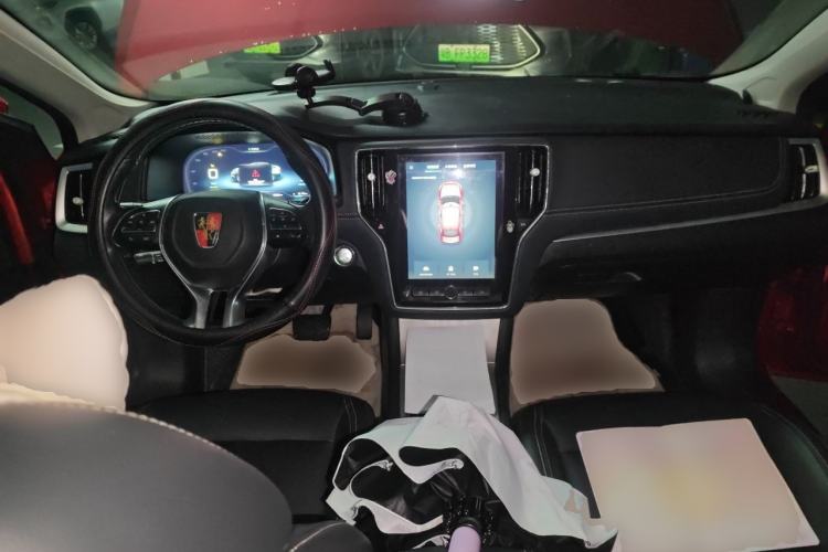 Used Roewe i6 New Energy 2017 45T Hybrid Connect & Smart Enjoyment Edition Center Console