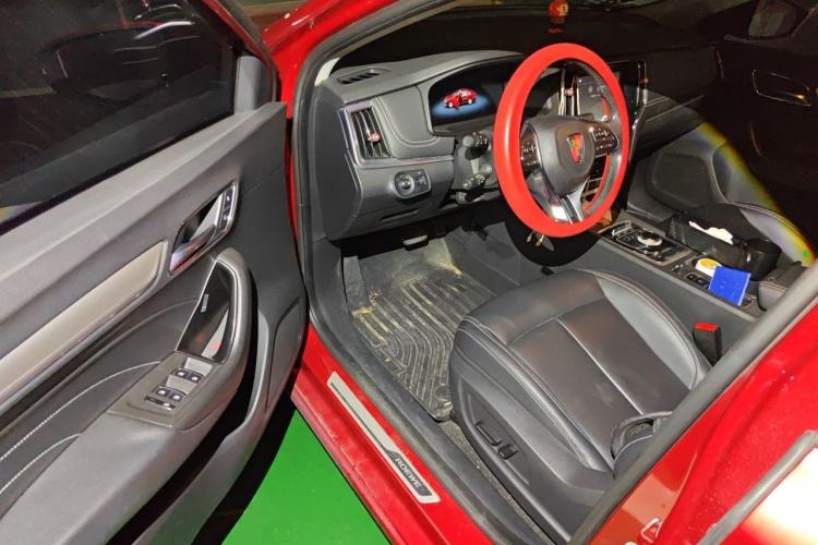 Used Roewe i6 New Energy 2017 45T Hybrid Connect & Smart Enjoyment Edition Driver Seat
