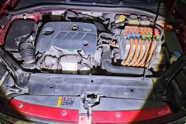 Used Roewe i6 New Energy 2017 45T Hybrid Connect & Smart Enjoyment Edition Engine Bay