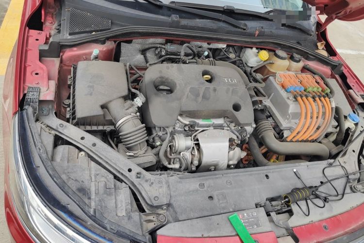 Used Roewe i6 New Energy 2017 45T Hybrid Connect & Smart Enjoyment Edition Engine Bay Right