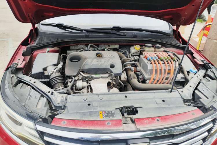Used Roewe i6 New Energy 2017 45T Hybrid Connect & Smart Enjoyment Edition Engine Bay