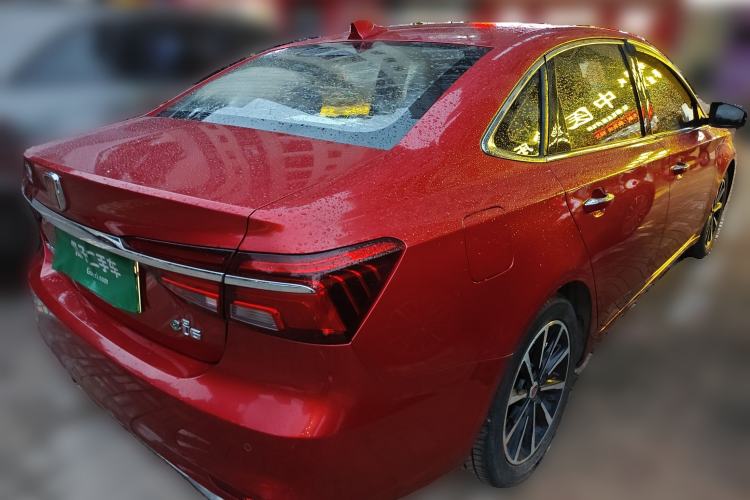 Used Roewe i6 New Energy 2017 45T Hybrid Connective Smart Luxury Edition Exterior 5