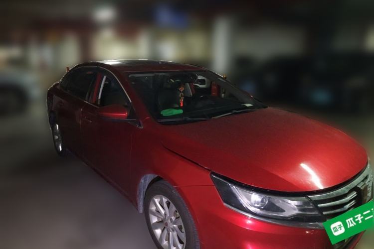 Used Roewe i6 New Energy 2017 45T Hybrid Connect & Smart Enjoyment Edition Front Right 45 Deg