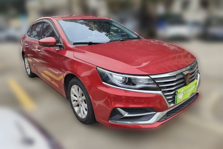Used Roewe i6 New Energy 2017 45T Hybrid Connect & Smart Enjoyment Edition Front Right 45 Deg
