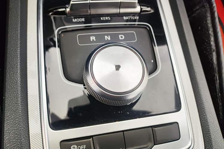 Used Roewe i6 New Energy 2017 45T Hybrid Connect & Smart Enjoyment Edition Gear Lever