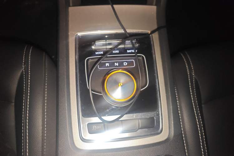 Used Roewe i6 New Energy 2017 45T Hybrid Connect & Smart Enjoyment Edition Gear Lever