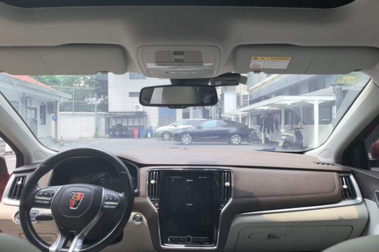 Used Roewe i6 New Energy 2017 45T Hybrid Connective Smart Luxury Edition Headliner