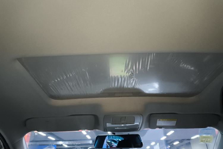 Used Roewe i6 New Energy 2017 45T Hybrid Connect & Smart Enjoyment Edition Headliner