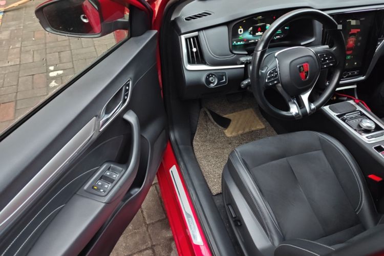 Used Roewe i6 New Energy 2017 45T Hybrid Connective Smart Luxury Edition Interior 3