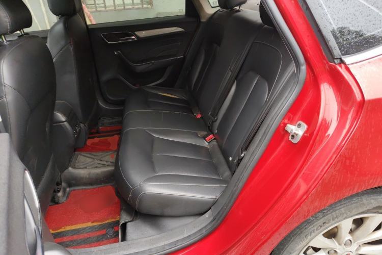 Used Roewe i6 New Energy 2017 45T Hybrid Connect & Smart Enjoyment Edition Left Rear Seat