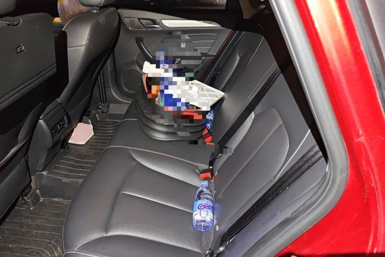Used Roewe i6 New Energy 2017 45T Hybrid Connect & Smart Enjoyment Edition Left Rear Seat