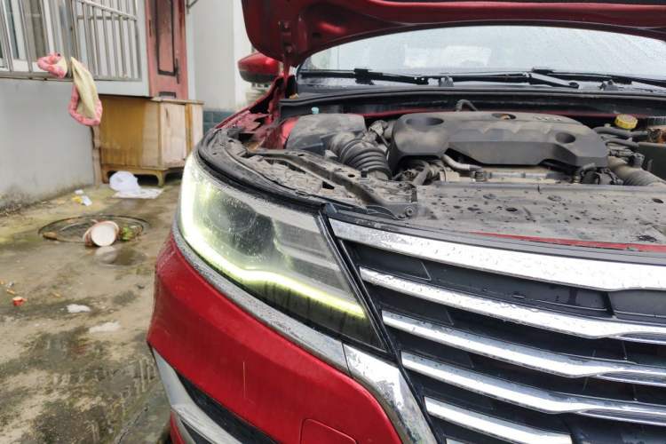 Used Roewe i6 New Energy 2017 45T Hybrid Connect & Smart Enjoyment Edition Right Front Headlight