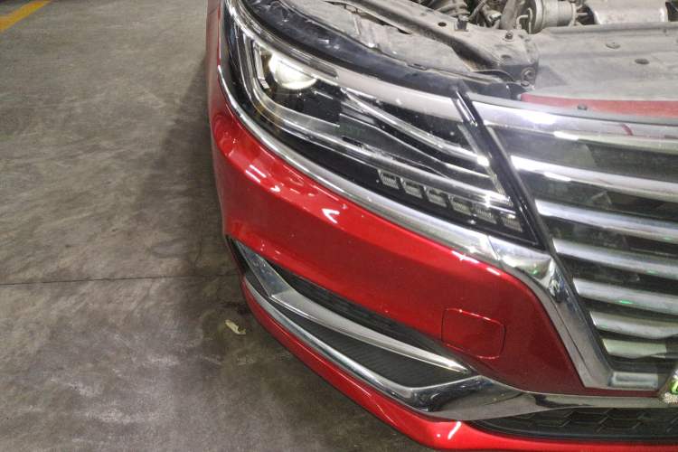 Used Roewe i6 New Energy 2017 45T Hybrid Connective Smart Luxury Edition Right Front Headlight