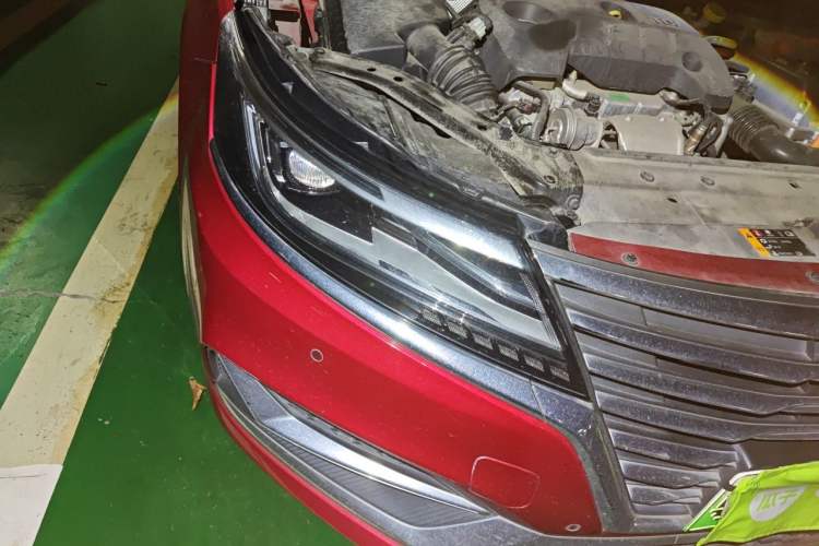 Used Roewe i6 New Energy 2017 45T Hybrid Connect & Smart Enjoyment Edition Right Front Headlight