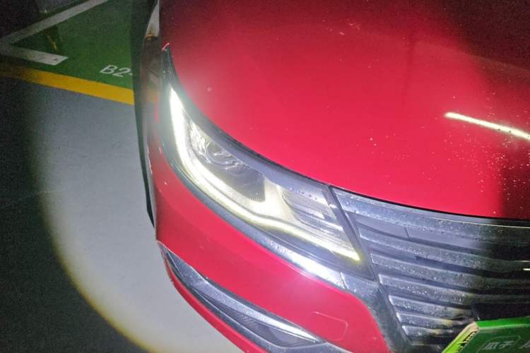 Used Roewe i6 New Energy 2017 45T Hybrid Connect & Smart Enjoyment Edition Right Front Headlight