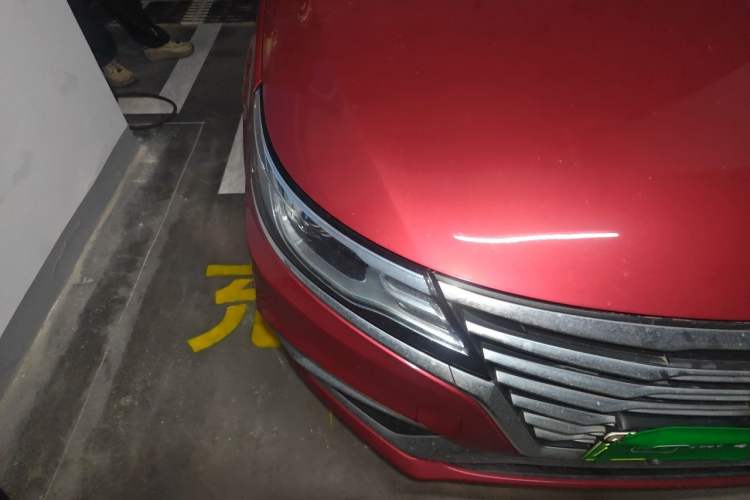 Used Roewe i6 New Energy 2017 45T Hybrid Connect & Smart Enjoyment Edition Right Front Headlight