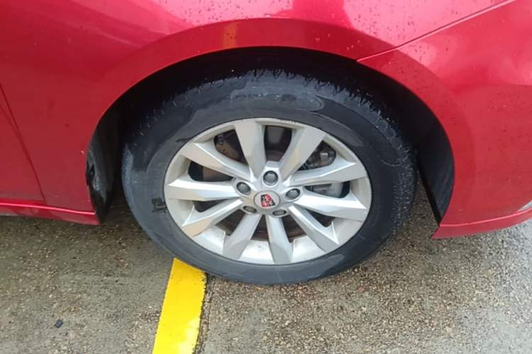 Used Roewe i6 New Energy 2017 45T Hybrid Connect & Smart Enjoyment Edition Right Front Wheel Hub