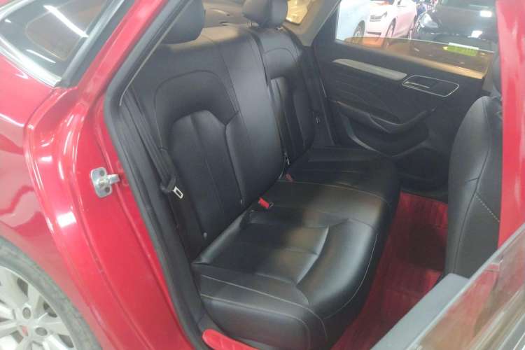 Used Roewe i6 New Energy 2017 45T Hybrid Connect & Smart Enjoyment Edition Right Rear Seat