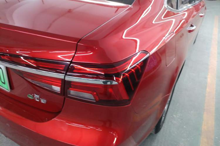 Used Roewe i6 New Energy 2017 45T Hybrid Connect & Smart Enjoyment Edition Right Rear Taillight