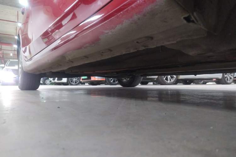 Used Roewe i6 New Energy 2017 45T Hybrid Connect & Smart Enjoyment Edition Right Side Sill