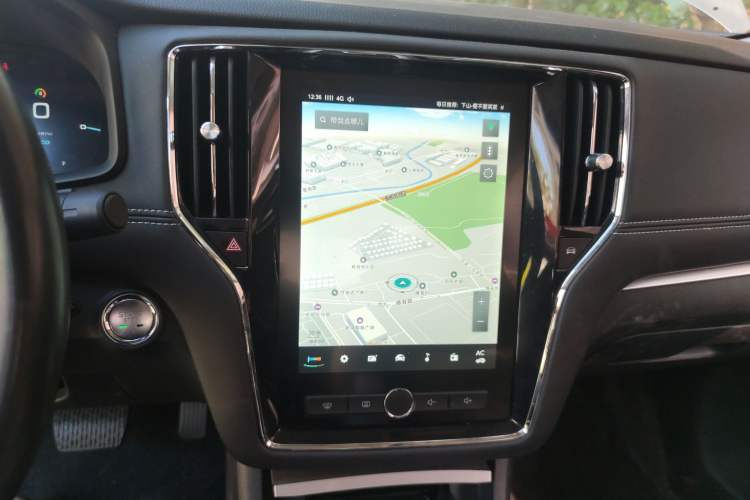 Used Roewe i6 New Energy 2017 45T Hybrid Connect & Smart Enjoyment Edition Audio And AC Panel