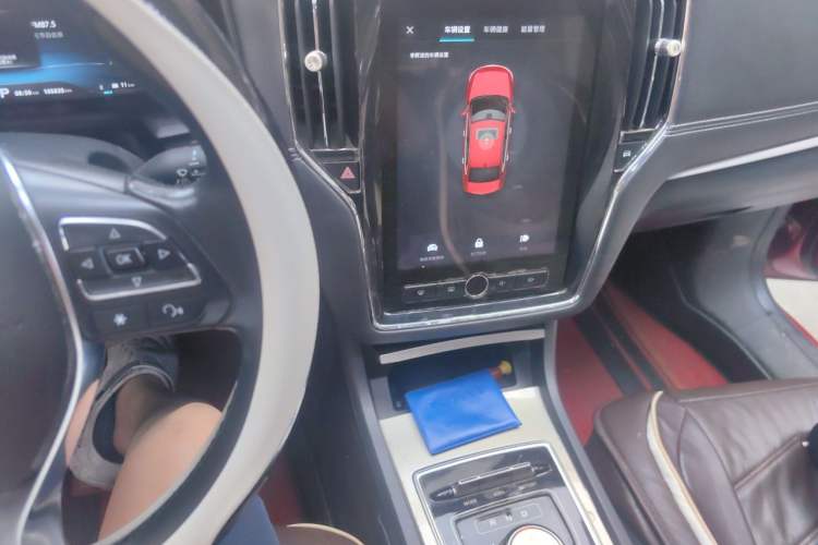 Used Roewe i6 New Energy 2017 45T Hybrid Connect & Smart Enjoyment Edition Audio And AC Panel