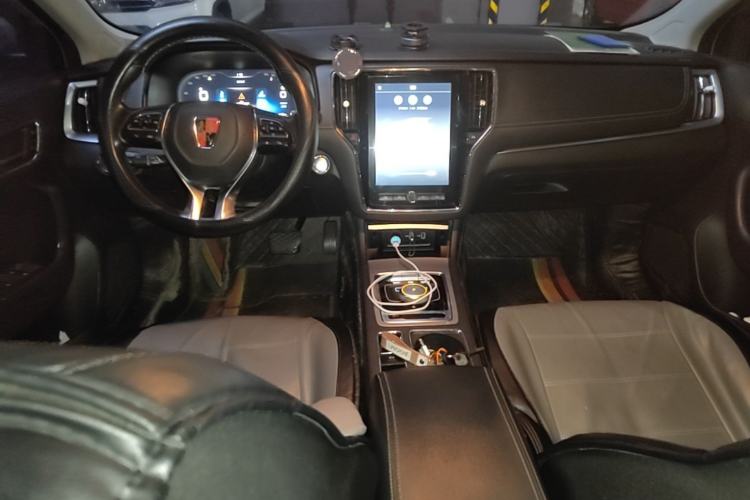 Used Roewe i6 New Energy 2017 45T Hybrid Connect & Smart Enjoyment Edition Center Console