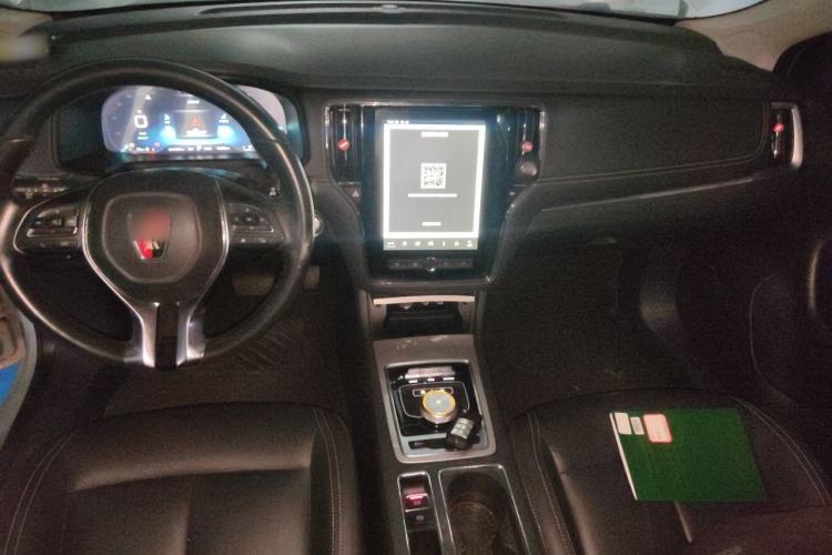 Used Roewe i6 New Energy 2017 45T Hybrid Connect & Smart Enjoyment Edition Center Console